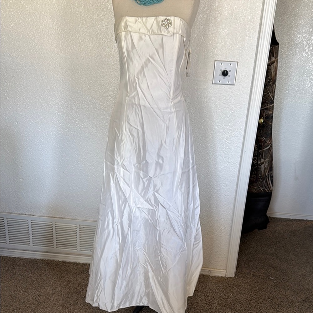 NWT Vintage Jessica McClintock for Gunne Sax Elegant White Strapless Dress